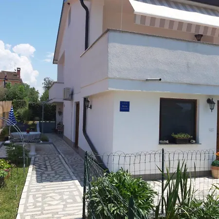 Apartment Apartman Dunja